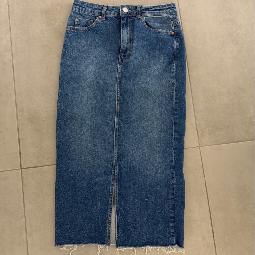 stradivarius Blue Denim Midi Skirt